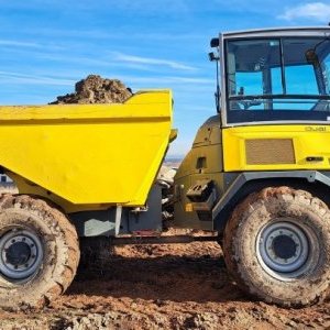 foto 5t lade 9t dumper kabin 4x4 Wacker Neuson (diesel Deutz)