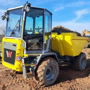 foto 9t dumper kabin 4x4 Wacker Neuson (diesel Deutz)